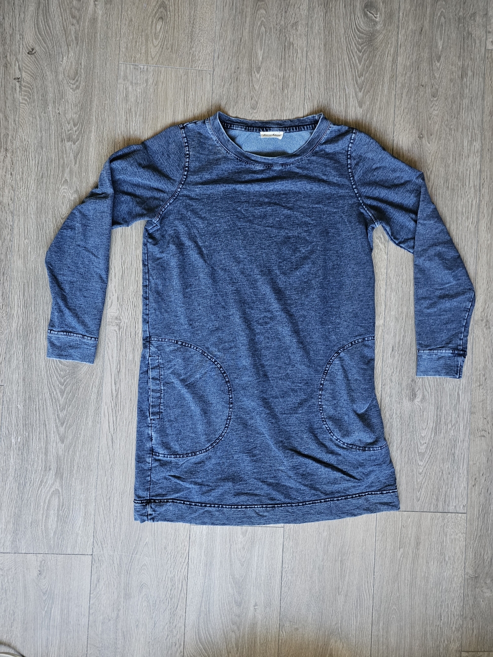 Jane and Delancey Blue Long-Sleeve Denim-Look Pocket Tunic
